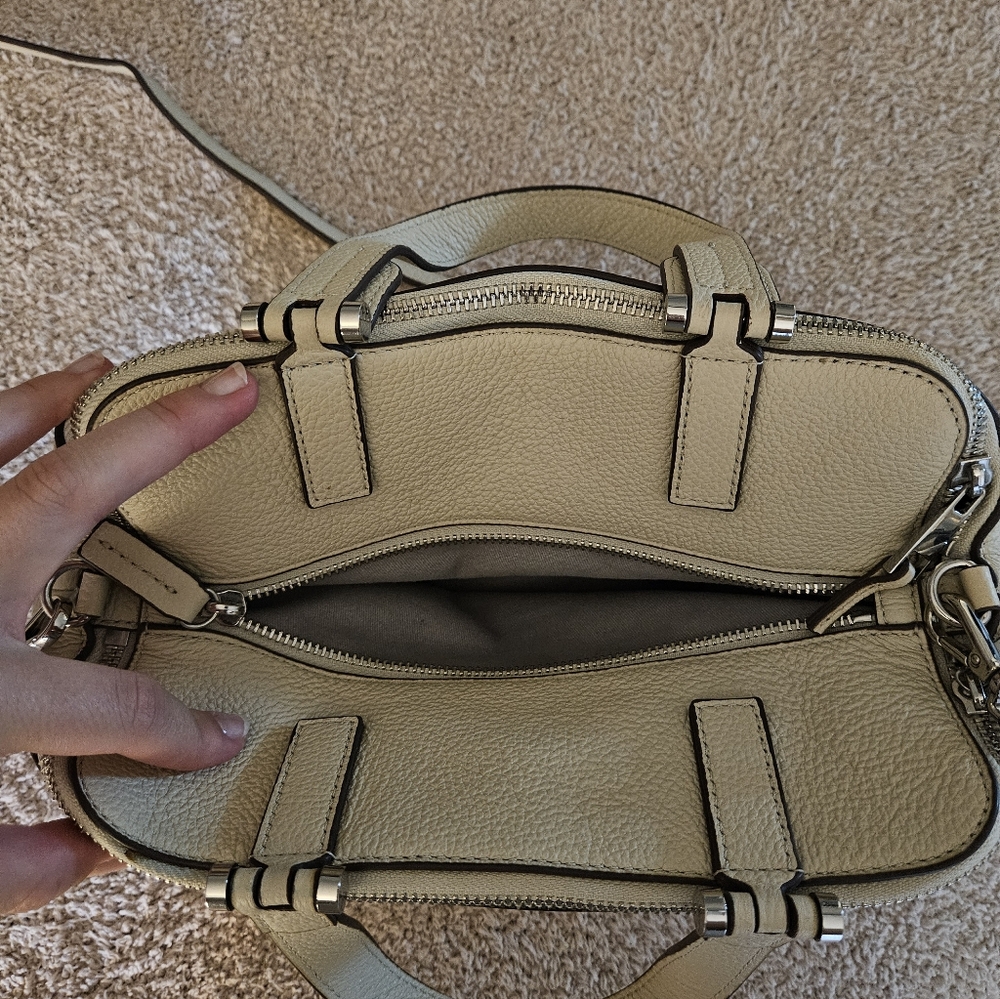 Danielle Nicole Bag - image 4